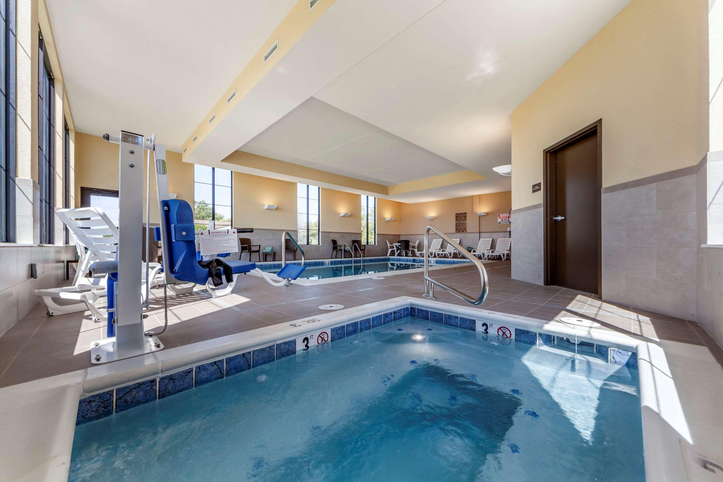 Comfort Suites Grand Island Exteriör bild